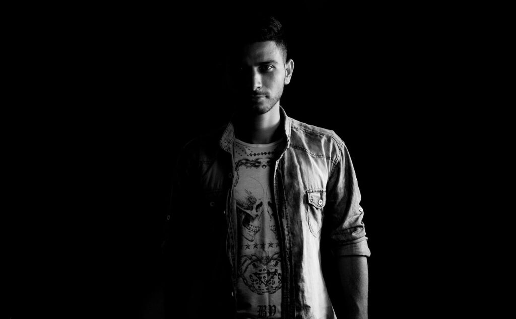 メンズヒゲ脱毛の効果が出るまでの回数はどれくらい？